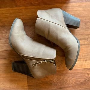 🟡3 for $15🟡 Ankle Booties